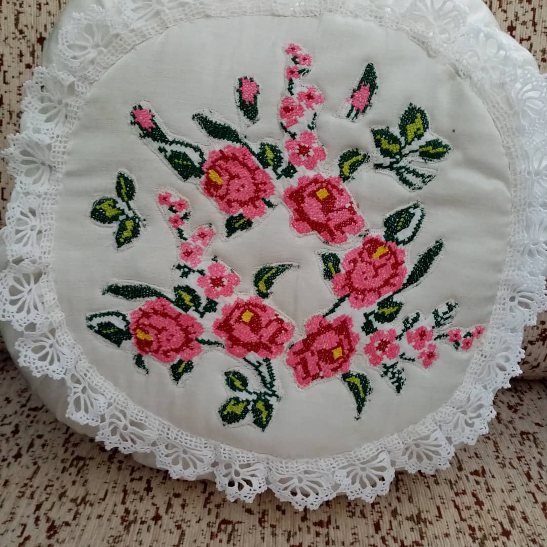 Kırlent dantel masa örtüsü
