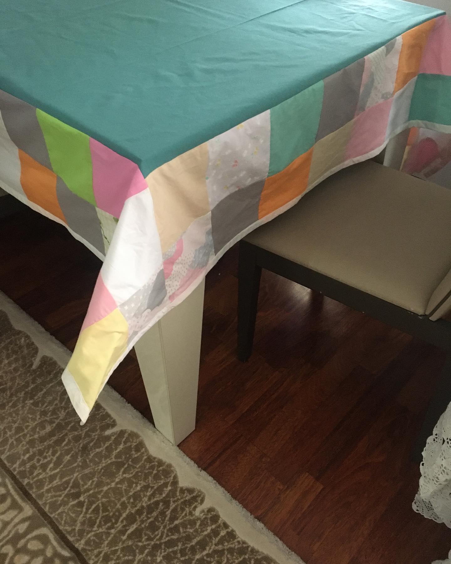 Renkli Patchwork Yatak Örtüsü